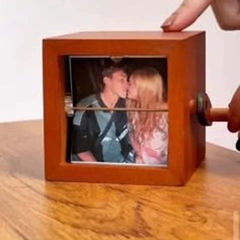 Caja de madera con manivela, foto 2